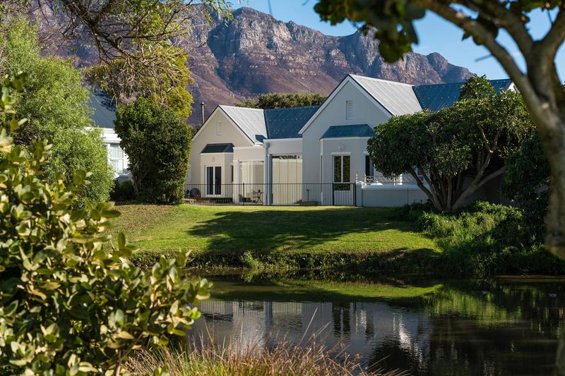 5 Bedroom Property for Sale in Steenberg Estate Western Cape